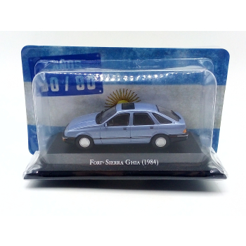 Ford Sierra Ghia 1984 light blue - skala 1:43 - Salvat/Hachette
